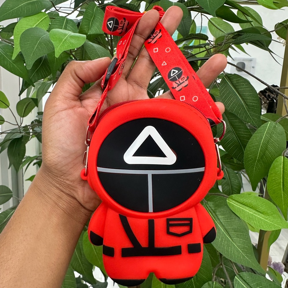 “Triangle” Pop It Crossbody Bag